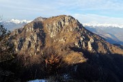 CASTEL REGINA (1424 m) e PIZZO CERRO ( 1285 m) ad anello da Catremerio il 14 dicembre 2017 - FOTOGALLERY